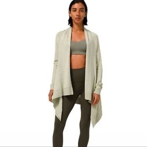 Lululemon Cashlu Cardigan sz XS/S NWOT